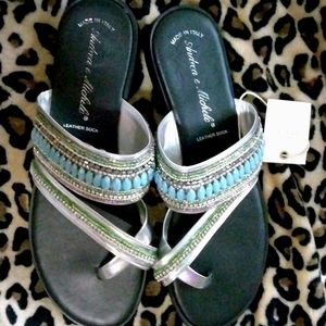 🤍New👀Andrea d. Michele Beautiful Gem 💎 Stone Sandals. size 8